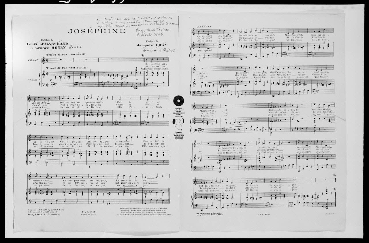 Alain Guey photographie Chanson. Paroles de la chanson Ile-de-France, France 1966/3/1 Ph.1966.40.5 Photo