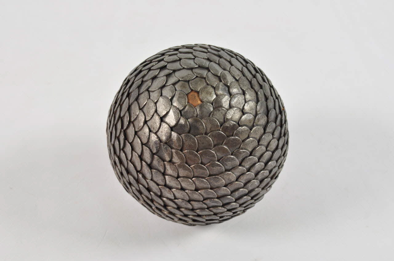 boule du jeu de boules 1946.62.16 Photo Mucem