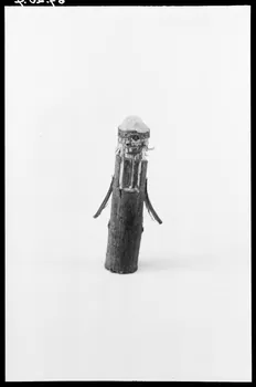 Alain Guey photographie Jouet. Recteur. Provenant d'Ille-et-Vilaine Ile-de-France, France 1967/1/1 Ph.1967.20.7  Photo