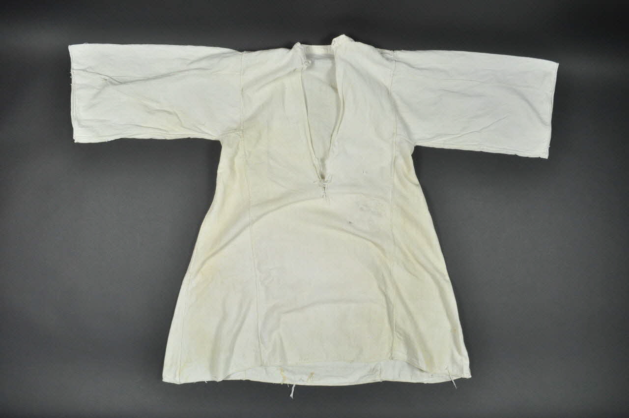 chemise d'homme DMH2002.20.2 Photo Mucem