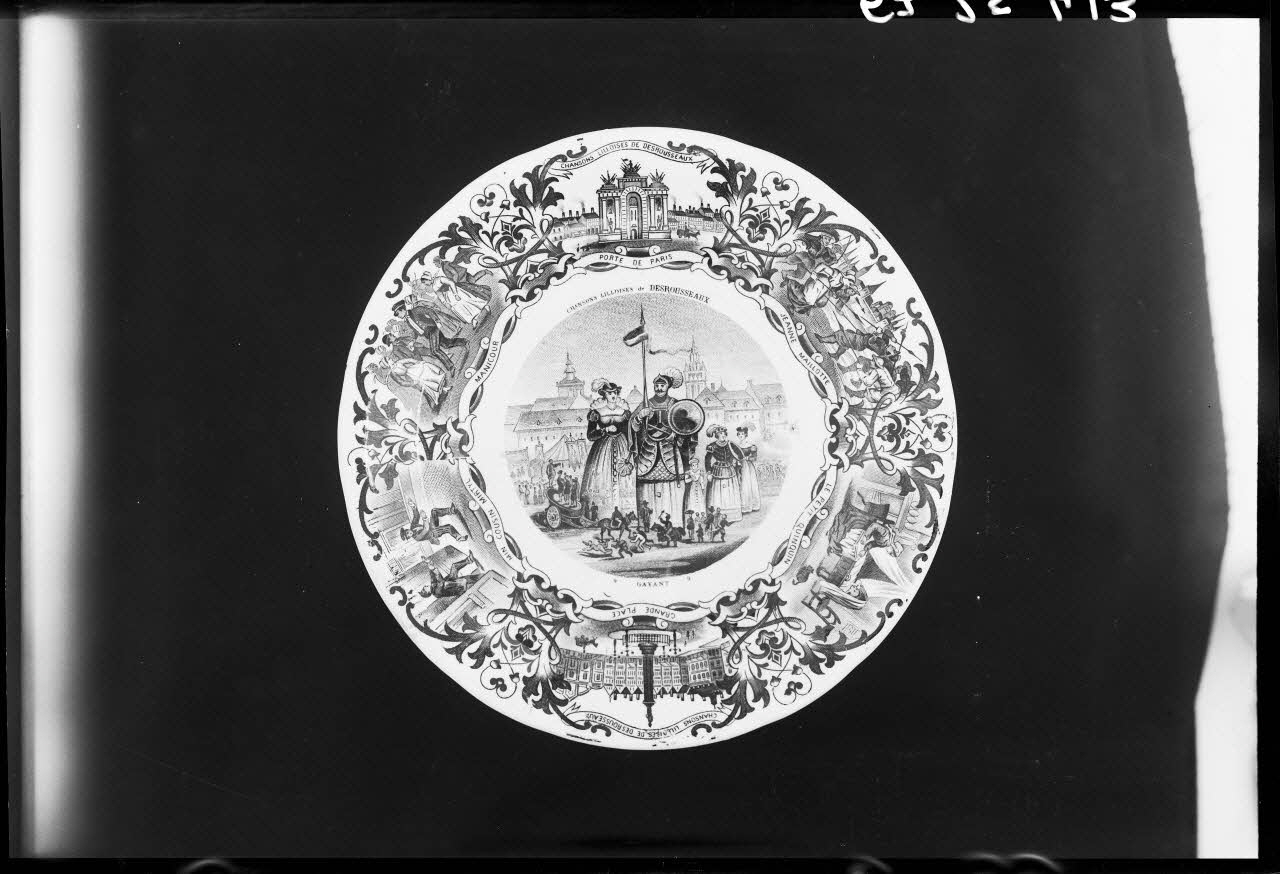 Alain Guey photographie Assiette des chansons lilloises de Desrousseaux Ile-de-France, France 1967/6/1 Ph.1967.25.413 Photo