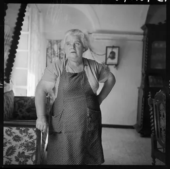 Bernard Lortat-Jacob photographie Madame Rina Carletto, chanteuse Provence-Alpes-Côte d'Azur, France 1967/8/15 Ph.1967.109.21 Photo