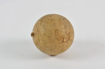 boule du jeu de boules 1946.62.5 Photo Mucem