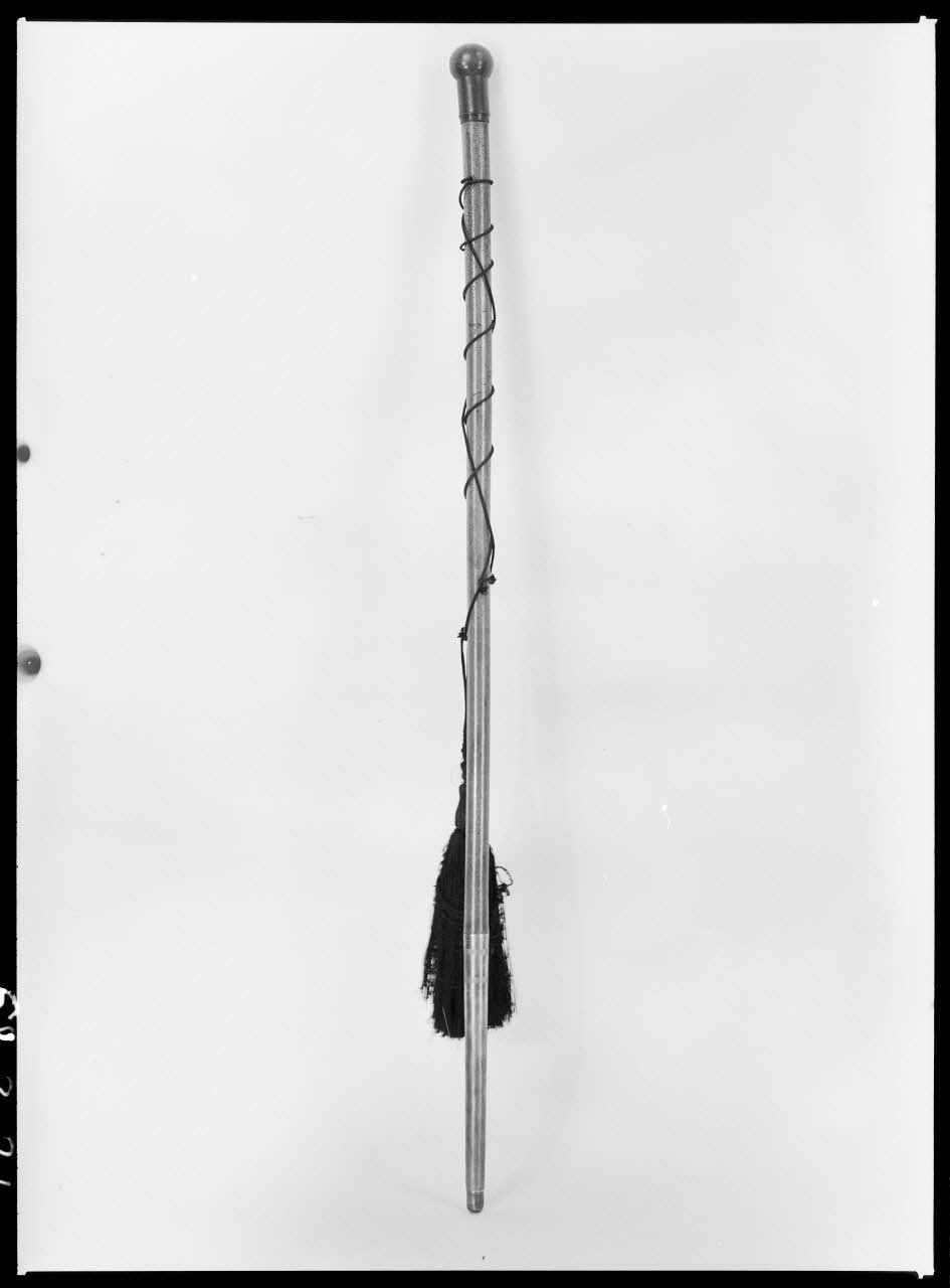 Alain Guey photographie Canne de compagnon Ile-de-France, France 1968/1/1 Ph.1968.3.21 Photo