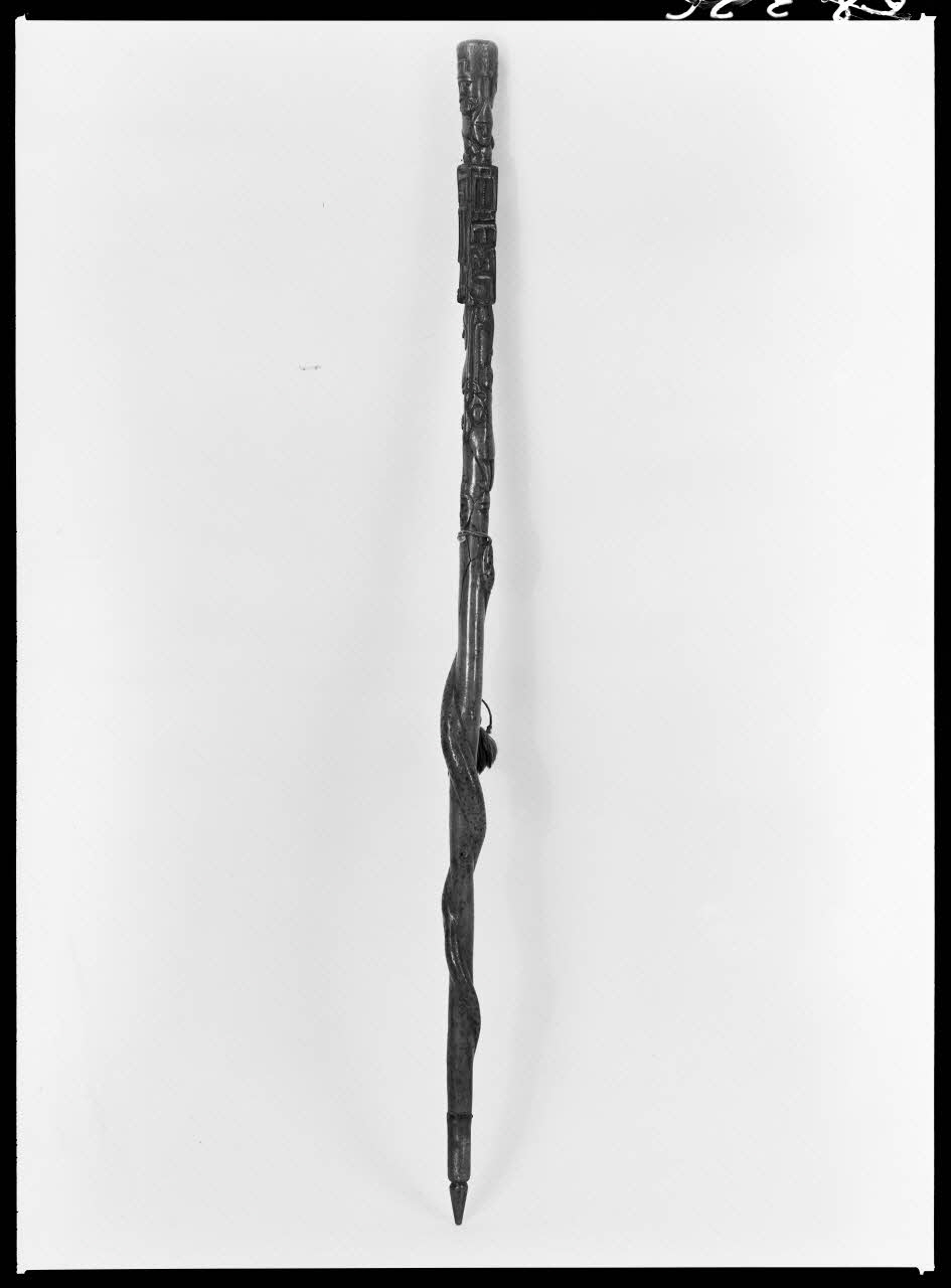 Alain Guey photographie Canne de compagnon Ile-de-France, France 1968/1/1 Ph.1968.3.26 Photo