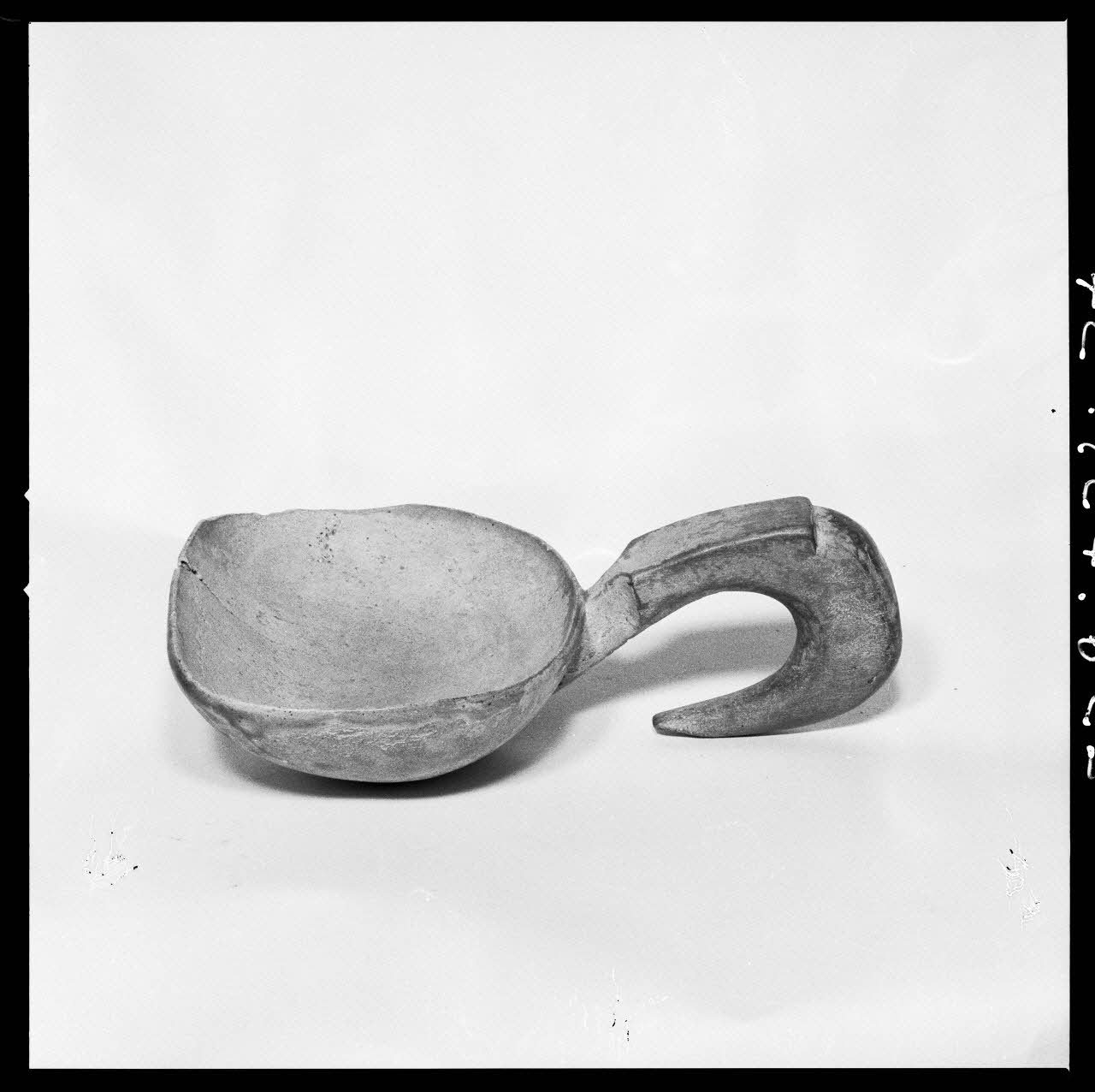 Réunion des musées nationaux - Grand Palais photographie Cuiller à écrémer France 1972 Ph.1972.124.625 Photo