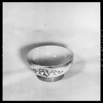 Réunion des musées nationaux - Grand Palais photographie Bol France 1972 Ph.1972.124.740 Photo