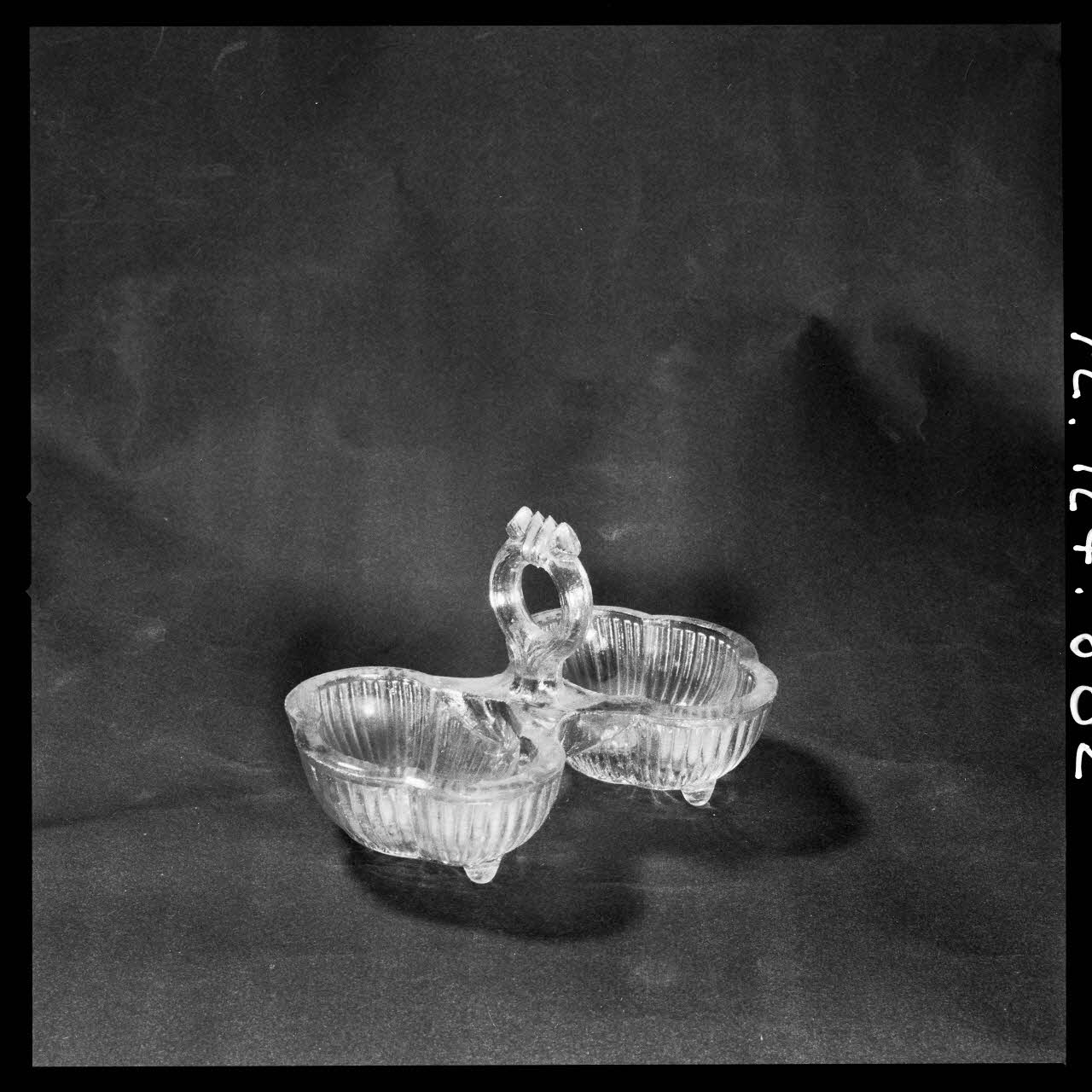 Réunion des musées nationaux - Grand Palais photographie Salière France 1972 Ph.1972.124.802 Photo