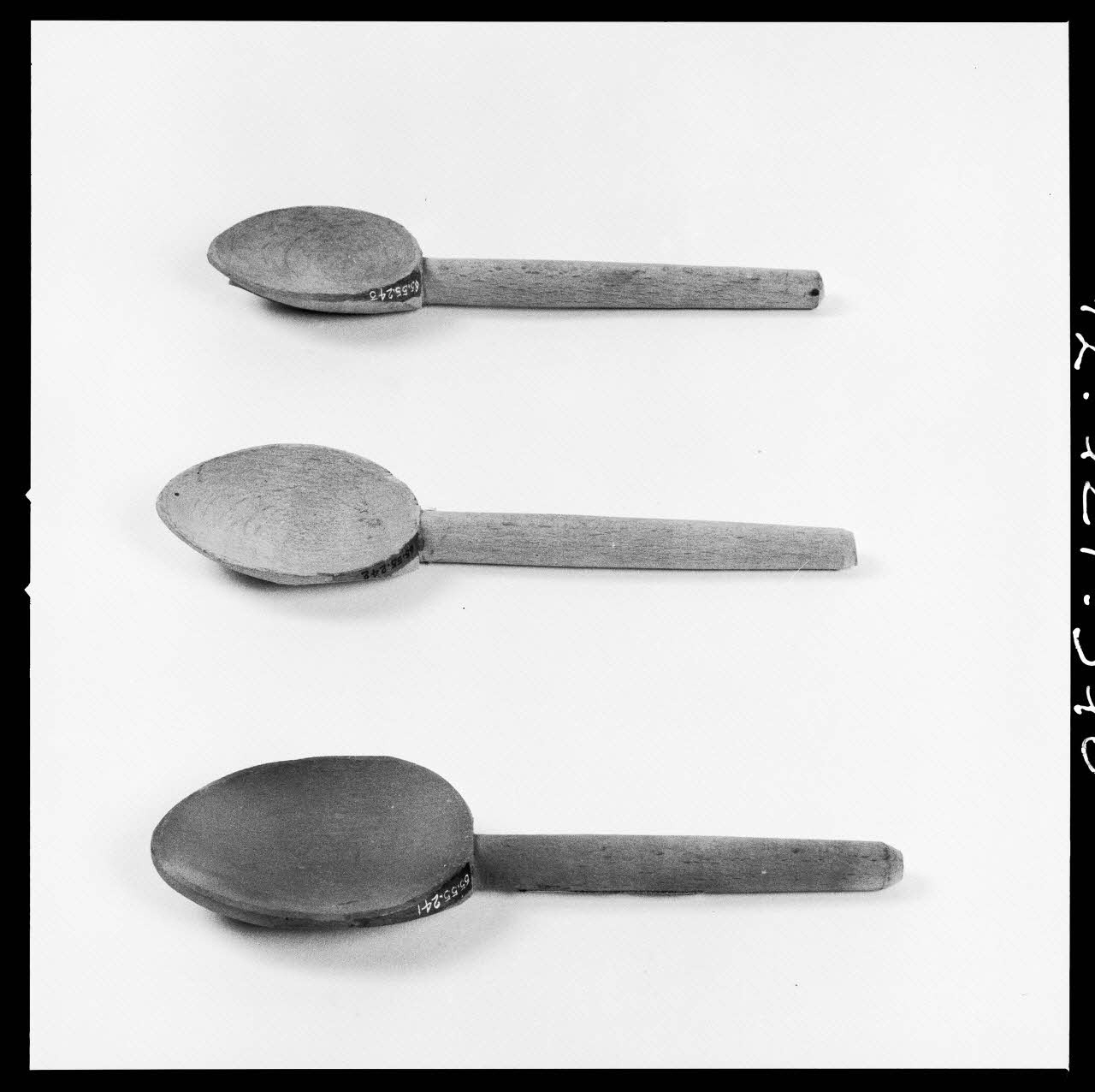 Réunion des musées nationaux - Grand Palais photographie Trois mouvettes France 1972 Ph.1972.124.910 Photo