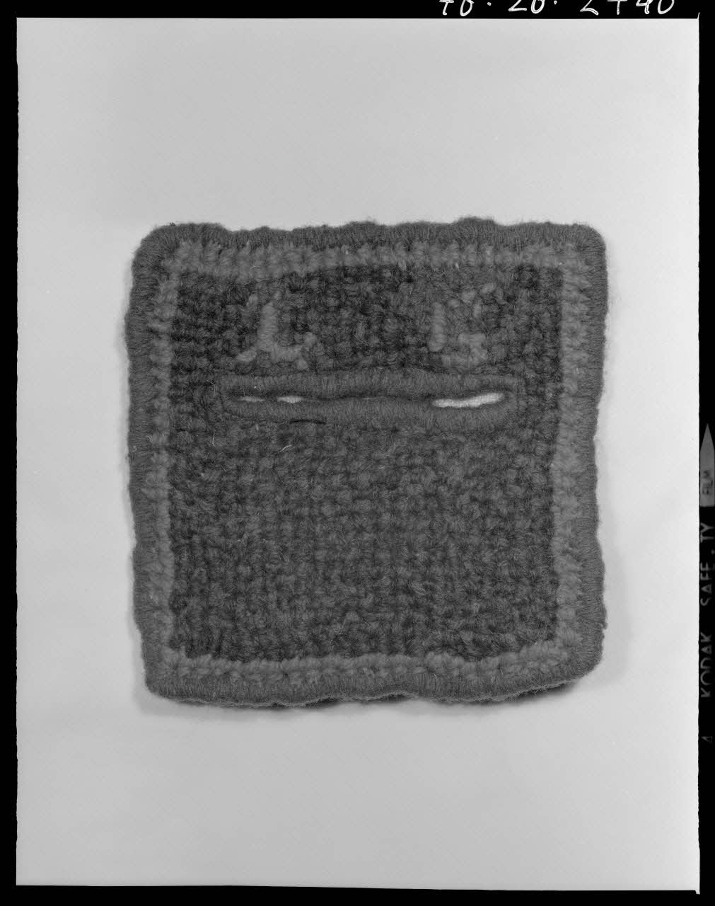 Beck photographie Poche à sel de berger, en drap et toile. Provenant des Hautes-Pyrénées France 1970/11/19 Ph.1970.20.2740 Photo