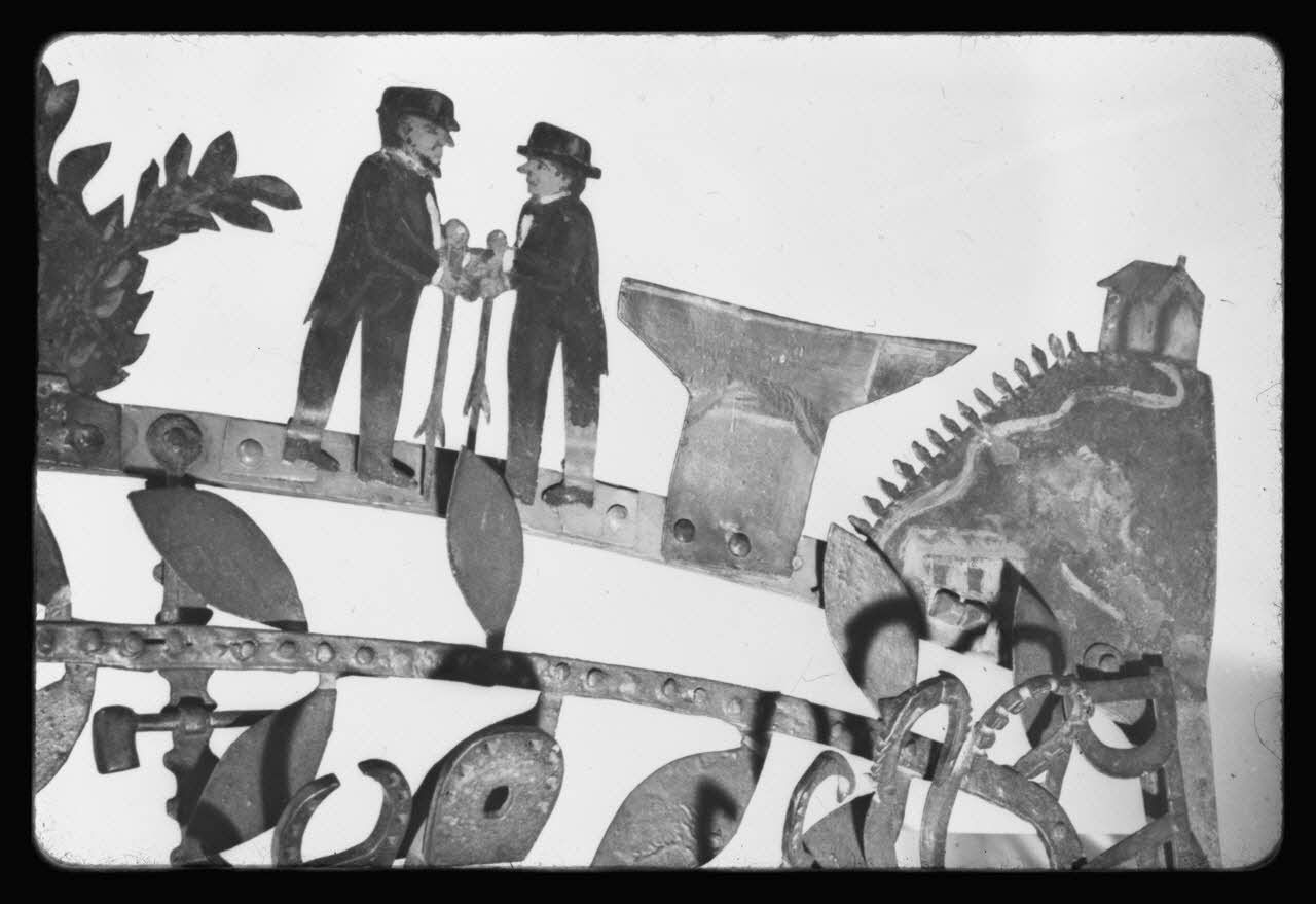 A. Chastanier photographie "Le rouleau et l'embauche". Compagnons du Tour de France. Daté de 1849 Ile-de-France, France 1973 Ph.1973.213.30 Photo