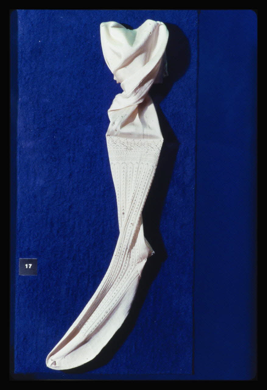 photographie Paris : Galeries nationales du Grand Palais. Exposition. Hier pour demain : arts, traditions, patrimoine Ph.1984.88.13 Photo