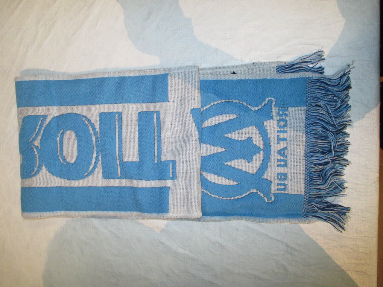écharpe Olympique de Marseille Provence-Alpes-Côte d'Azur, France 1994 2015.4.1.27 Photo