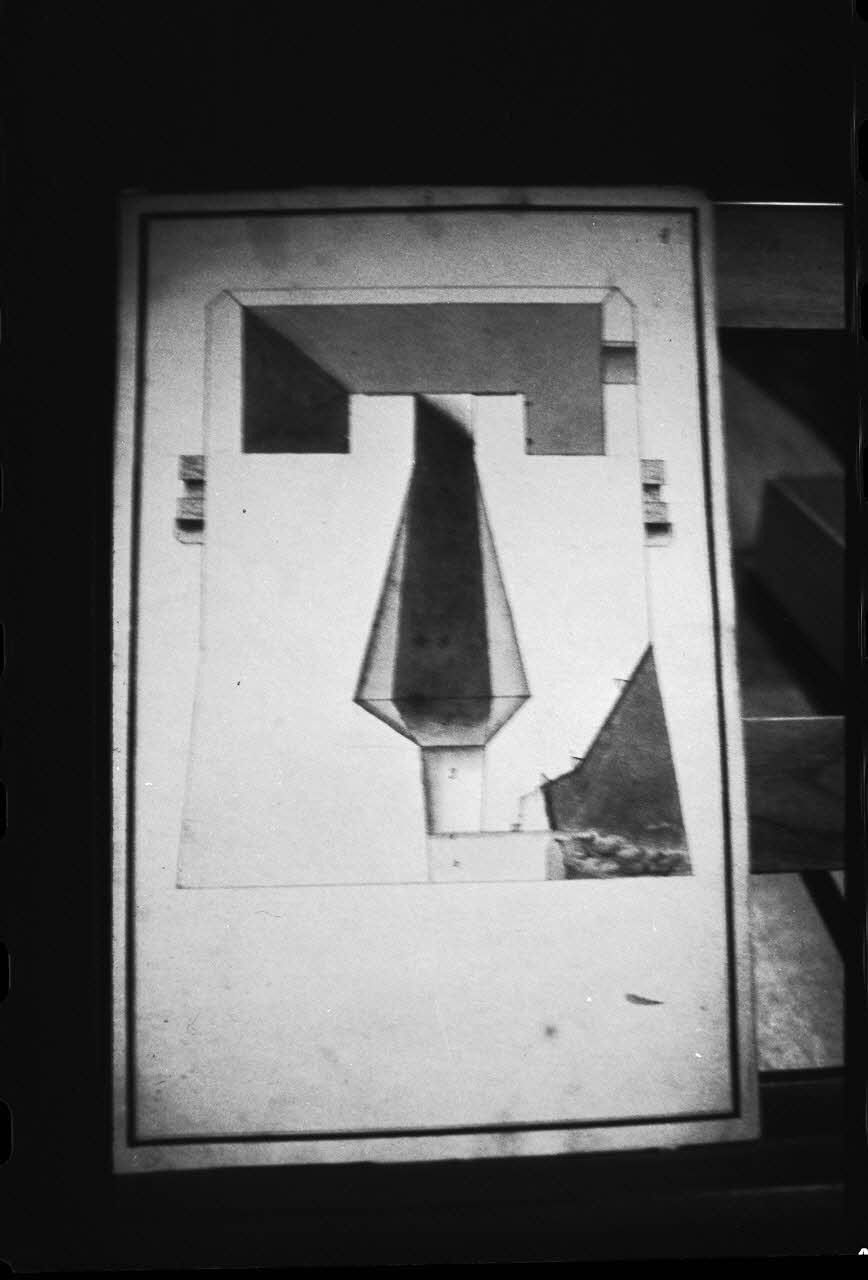 photographie MNATP. Exposition. Cinéma forain (6 mai 1987 - 15 juin 1987) Ph.1987.73.6 Photo