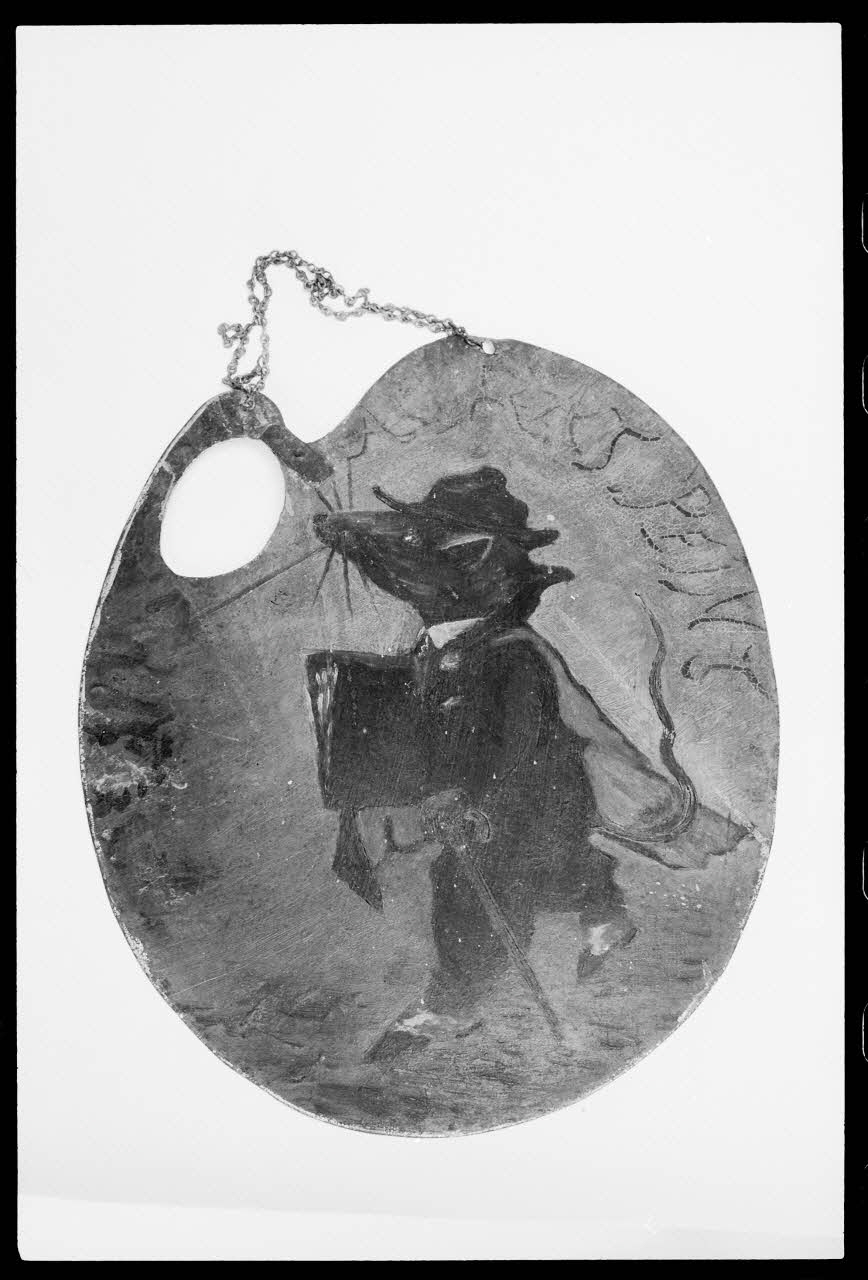 photographie Enseigne de quincaillerie de 1905. En forme de palette décorée d'un rat. Boutique de M. Mabille, "Au rat peint" Ph.1988.1.16 Photo