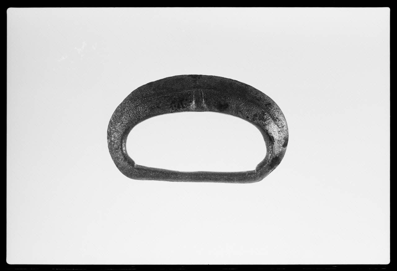 photographie MNATP. Exposition. Arts et traditions populaires : nouvelles acquisition : quérir, choisir (17 novembre 1987 - 28 mars 1988) Ph.1988.1.572 Photo