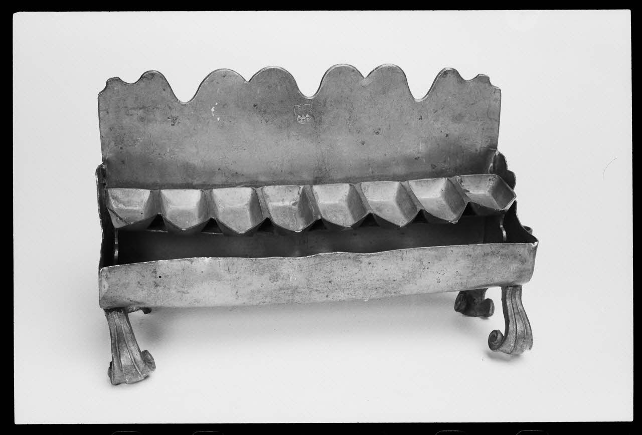 photographie Rite et culte du judaïsme. Lampe de Hanoucca Ph.1988.1.59 Photo