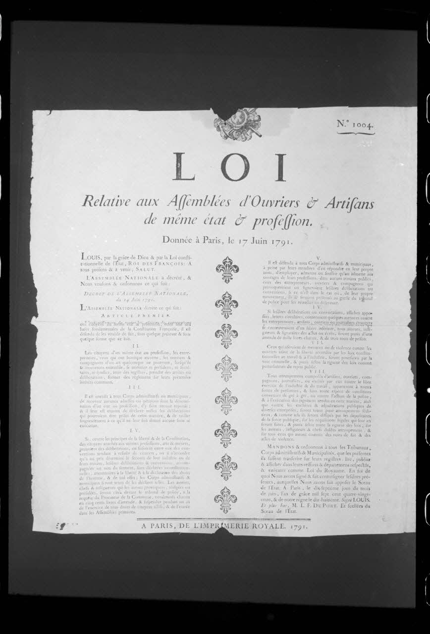 photographie "Loi relative aux assemblées d'ouvriers". Document administratif daté de 1791. Bois noir et blanc. Imprimerie Royale à Paris Ph.1988.2.431 Photo