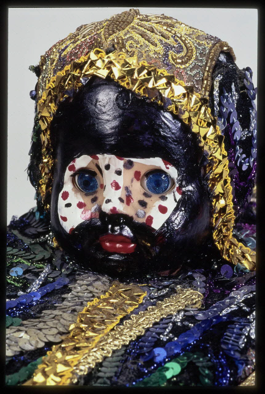 photographie Bouteille cercueil. Bouteille rituelle (culte vaudou haïtien). Détail Ph.2004.1.335 Photo