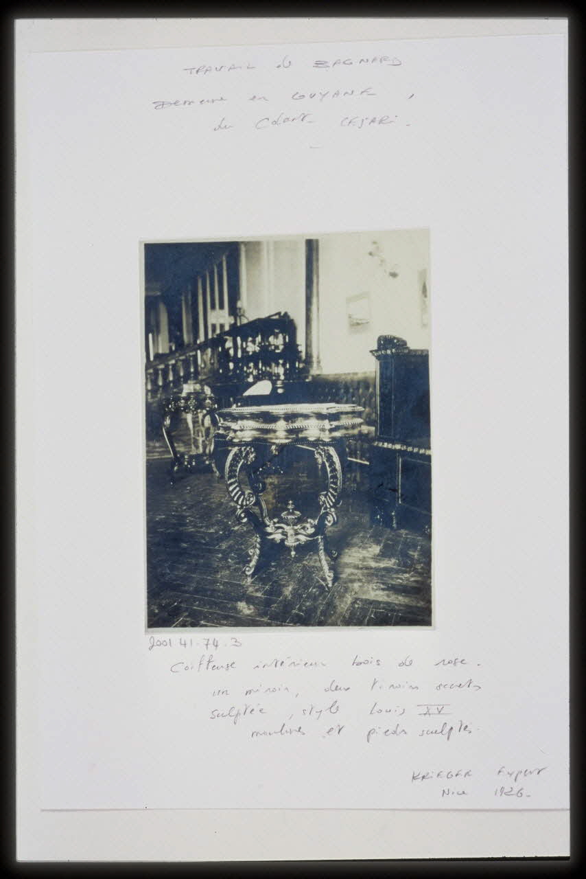 photographie Mobilier du  Commandant Cesari, commandant particulier du pénitencier des Iles du Salut, Guyane Ph.2004.1.373 Photo