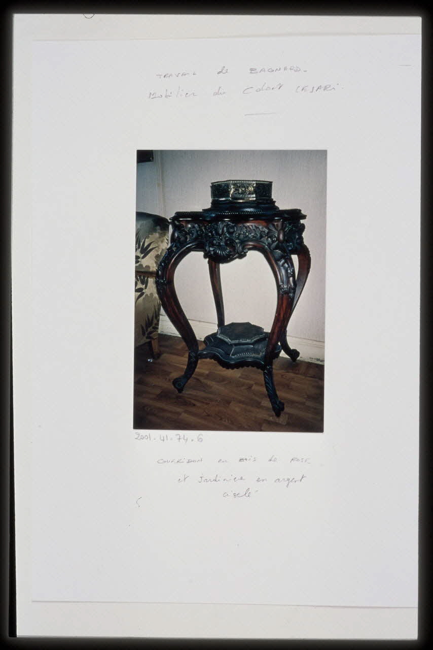 photographie Mobilier du  Commandant Cesari, commandant particulier du pénitencier des Iles du Salut, Guyane Ph.2004.1.379 Photo