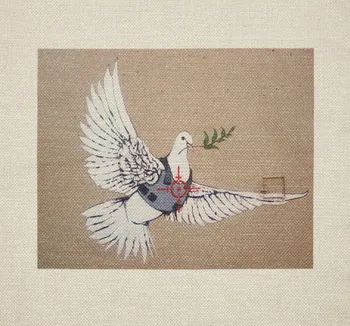 Sac en tissu L'oiseau de Banksy 2023.41.3 Photo Mucem / Marianne Kuhn
