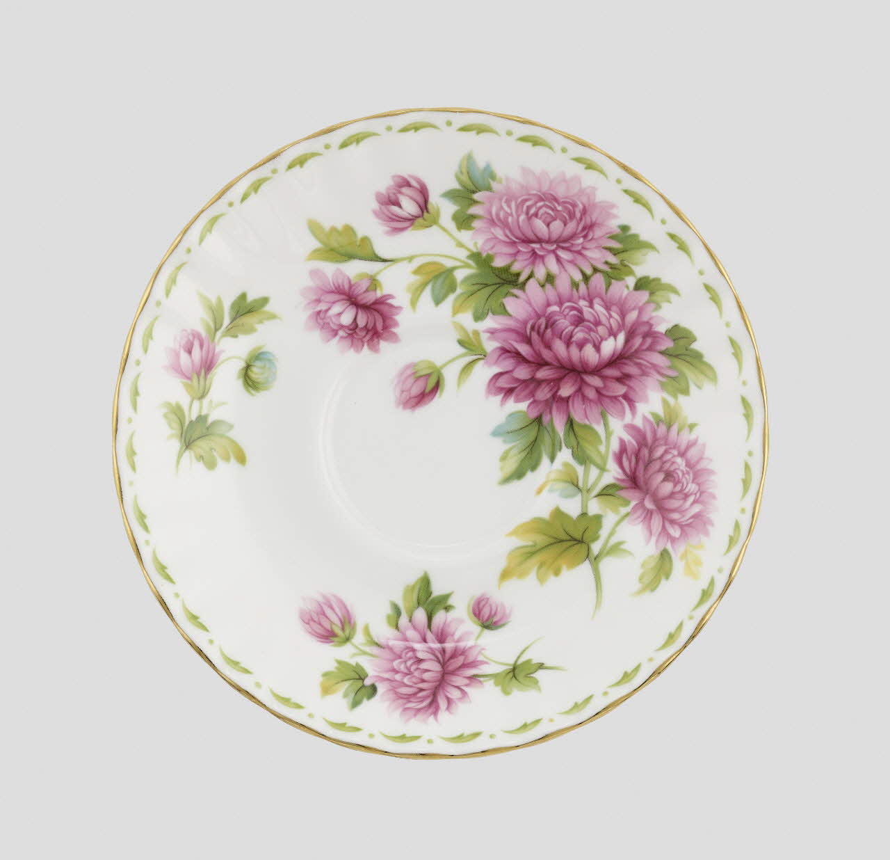 Royal Albert tasse November Royaume-Uni 1970 2023.46.1.11.1-2 Photo Mucem / Marianne Kuhn