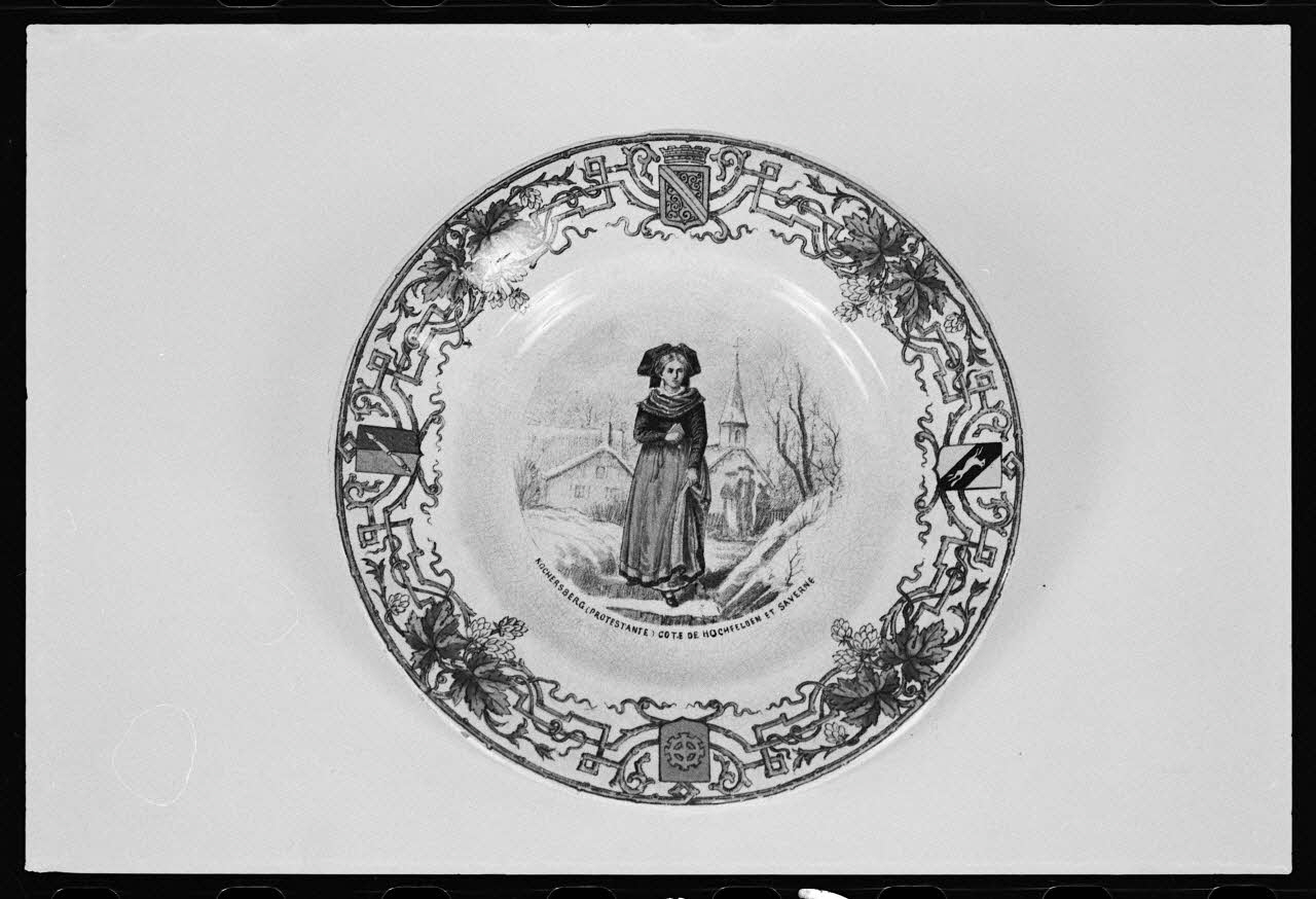 Alain Guey photographie Assiette Ile-de-France, France 1978 Ph.1978.1.227 Photo