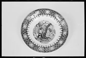 Alain Guey photographie Assiette Ile-de-France, France 1978 Ph.1978.1.237 Photo