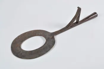 COUPE-PAILLE 2000.68.1063 Photo Mucem