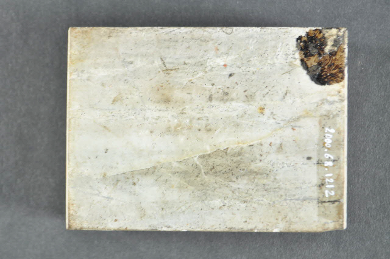 pierre à aiguiser 2000.68.1212 Photo Mucem