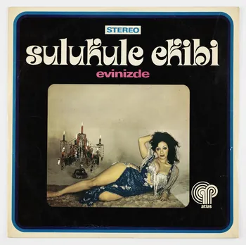 Emi Odéon Musical Atlas; ; Sulukule Ekibi disque 33 tours Sulukule ekibi evinizde Turquie 1980 2023.21.2.1-2 Photo Mucem / Marianne Kuhn