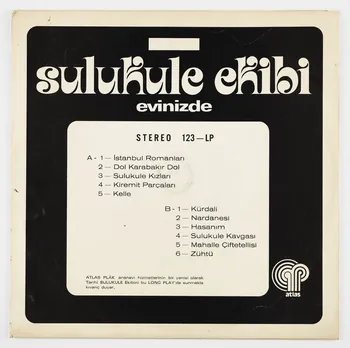 Emi Odéon Musical Atlas; ; Sulukule Ekibi disque 33 tours Sulukule ekibi evinizde Turquie 1980 2023.21.2.1-2  Photo Mucem / Marianne Kuhn