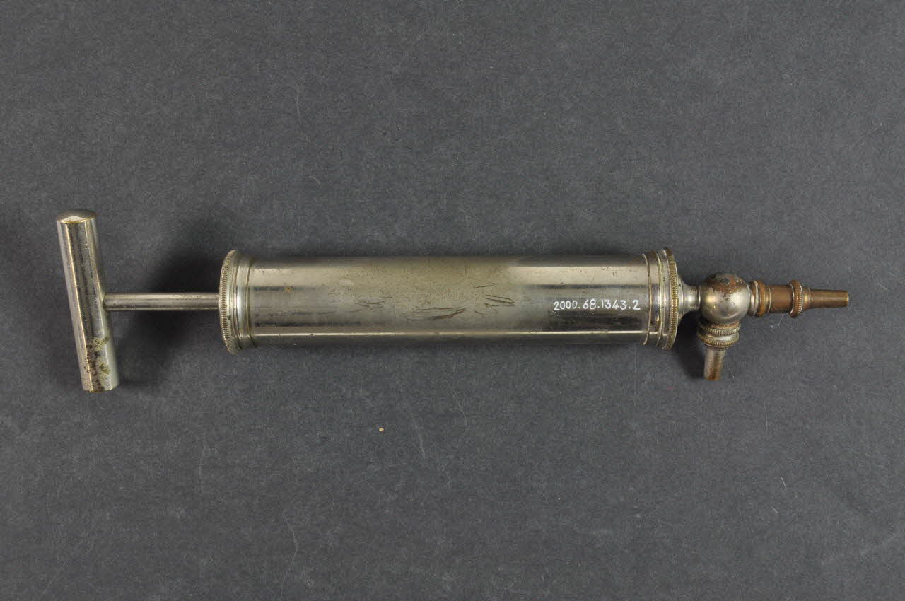 seringue 2000.68.1343.2 Photo Mucem