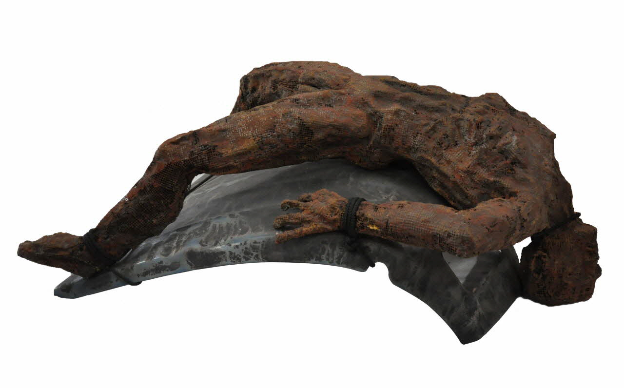 Markus Nine sculpture Breaking Stress IV France 2003 2005.30.1 Photo Mucem