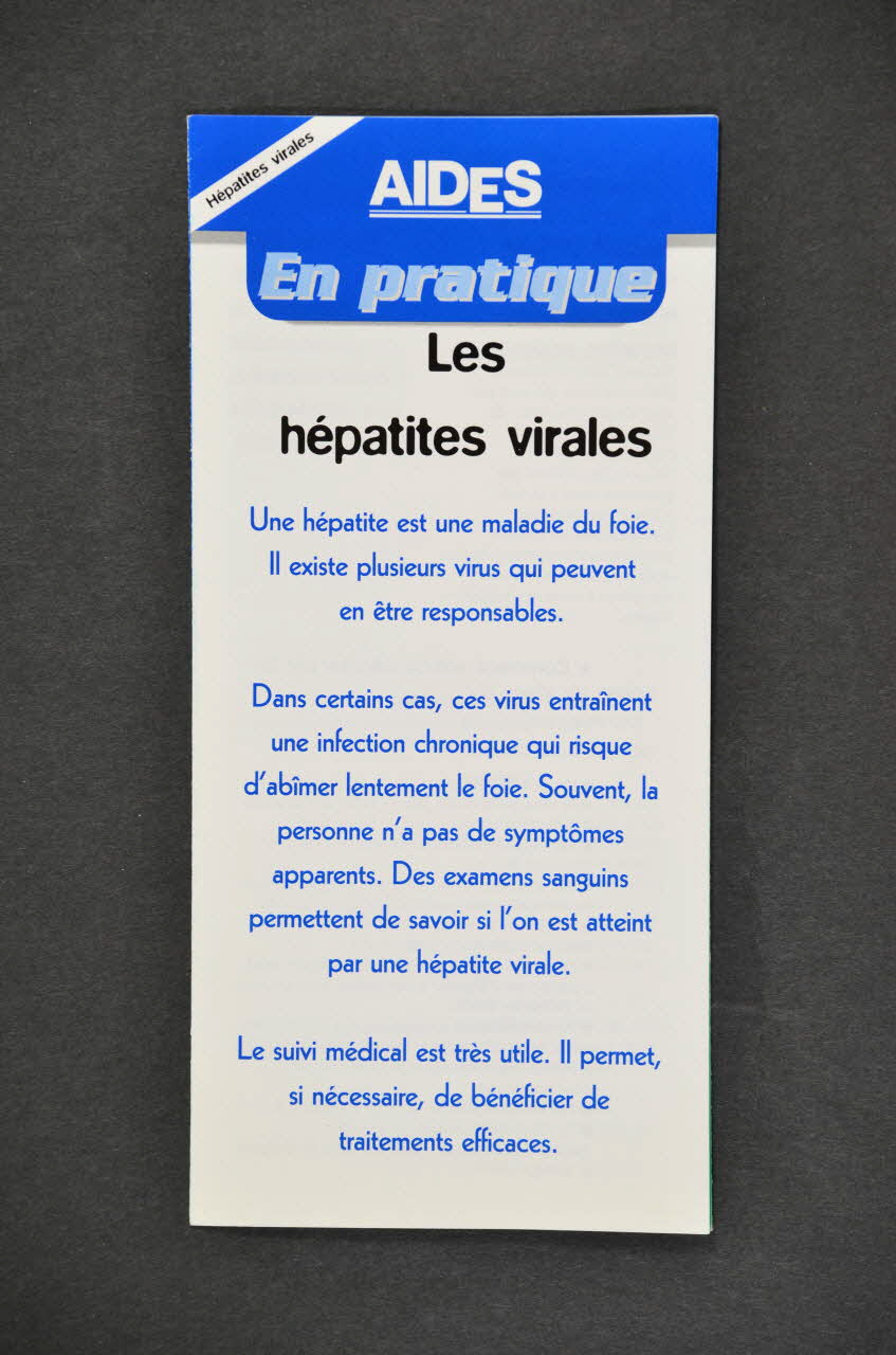 AIDES Dépliant "Aides En pratique : Les hépatites virales" France 1998 2003.100.22 Photo Mucem
