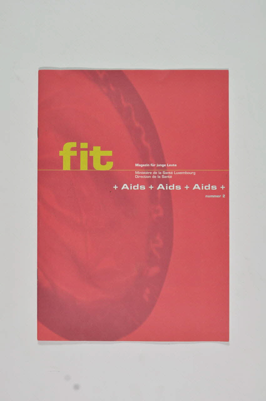 revue "Fit. Magazine für junge Leute" n°2 / AIDS, AIDS, AIDS 2005.10.9 Photo Mucem