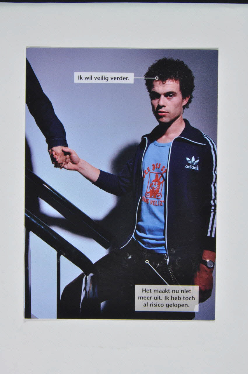 SAD Schorer Stichting carte postale "Ik wil veilig verder / Het maakt nu niet meer uit. Ik heb toch al risico gelopen." (traduire) Pays-Bas 2004 2005.100.23 Photo Mucem