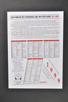 tract d'un côté : "Calendrier des personnes qui ont vécu avec le sida" et de l'autre côté : "FAR. Fond d'action rapide. Une réponse à la précarité sociale engendrée pas le Sida et d'autres maladies" France 1999 2003.100.5  Photo Mucem