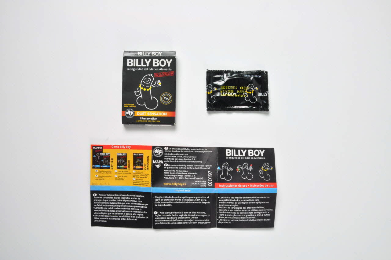 Sida Studi Préservatif "Billy Boy" Espagne 2003 2003.101.18.1-3 Photo Mucem