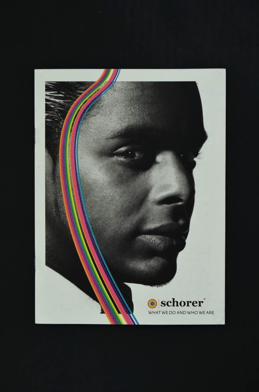 SAD Schorer Stichting BROCHURE "Schorer. What we do and who we are" (Schorer. Ce que nous faisons et ce que nous sommes) Pays-Bas 2005 2005.100.53 Photo Mucem