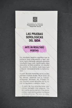 Feuille informative "Las pruebas serologicas del Sida : Ante un resultado positivo"  (Le test de dépistage du sida : devant un résultat positif) 2003.101.36 Photo Mucem
