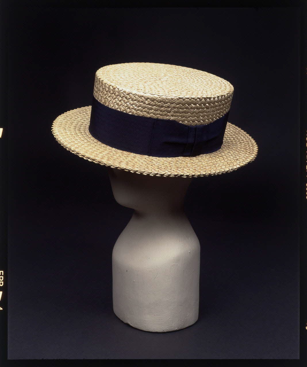 photographie Canotier de Maurice Chevalier Ph.2004.1.179  Photo