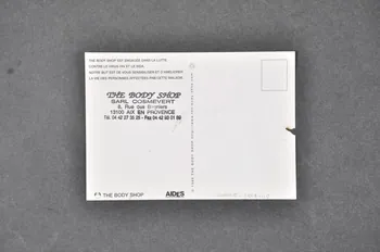 Aides, The Body Shop carte postale "Ne tirez jamais pour tuer" France 1999 2005.101.110 Photo Mucem