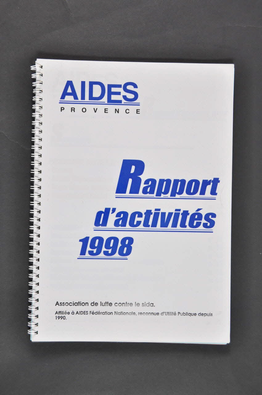 Aides Provence Rapport "Rapport d'activités 1998" France 1998 2005.101.13 Photo Mucem