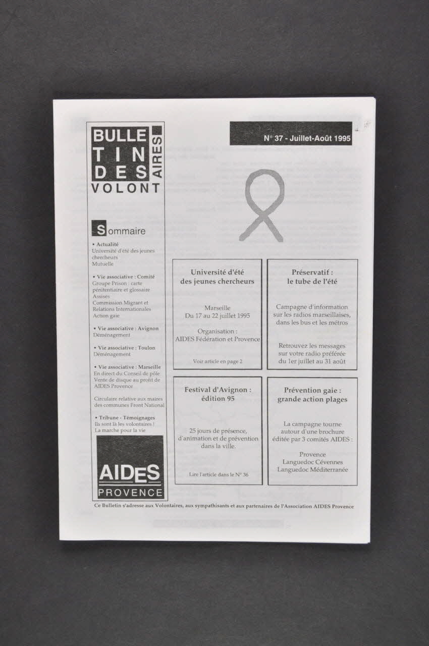 Aides Provence Bulletin associatif Bulletin des volontaires, juillet-août 1995, n° 37 / Université d'été des jeunes chercheurs France 1995 2005.101.26.1-3 Photo Mucem