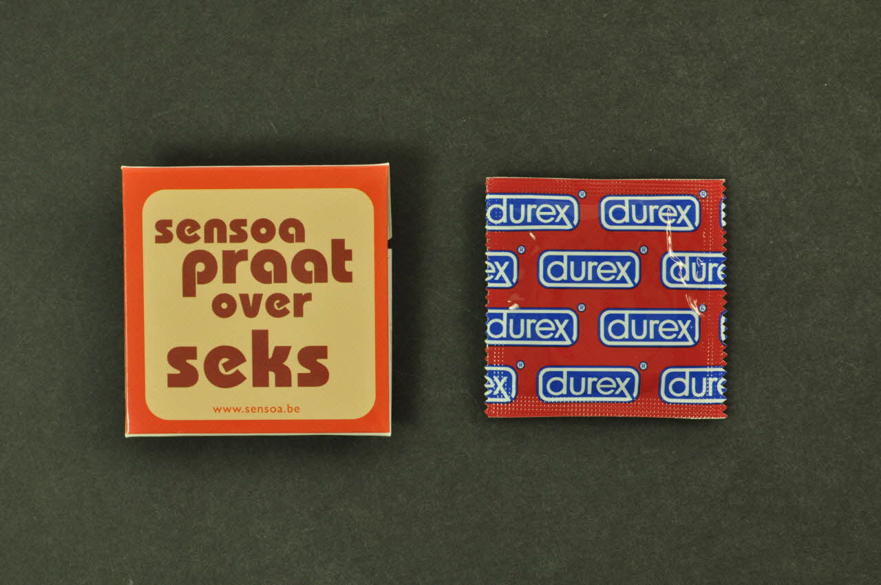 Sensoa Préservatif "Sensoa praat over seks"(Sensoa parle sur le sexe) (vérifier) Belgique 2004 2004.118.70.1-2 Photo Mucem
