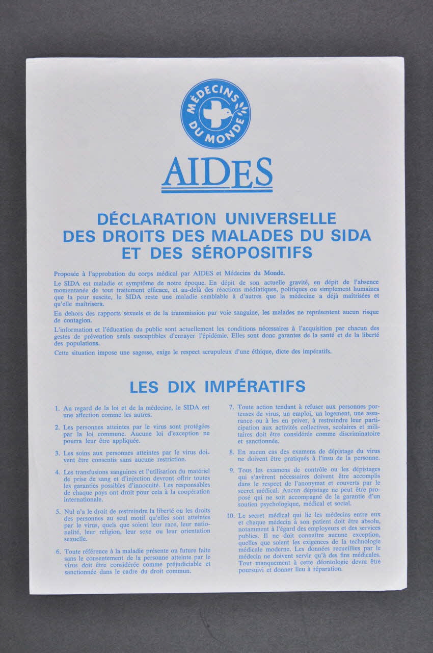 tract "Déclaration universelle des droits des malades du sida et des sérpositifs" 2005.101.68 Photo Mucem