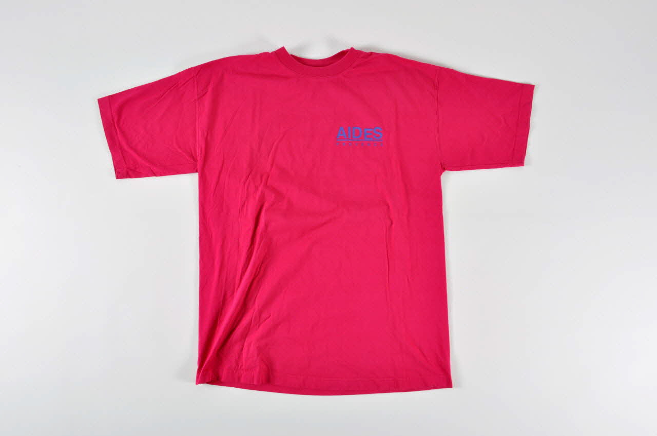tee-shirt "Aides Provence" 2005.101.7 Photo Mucem