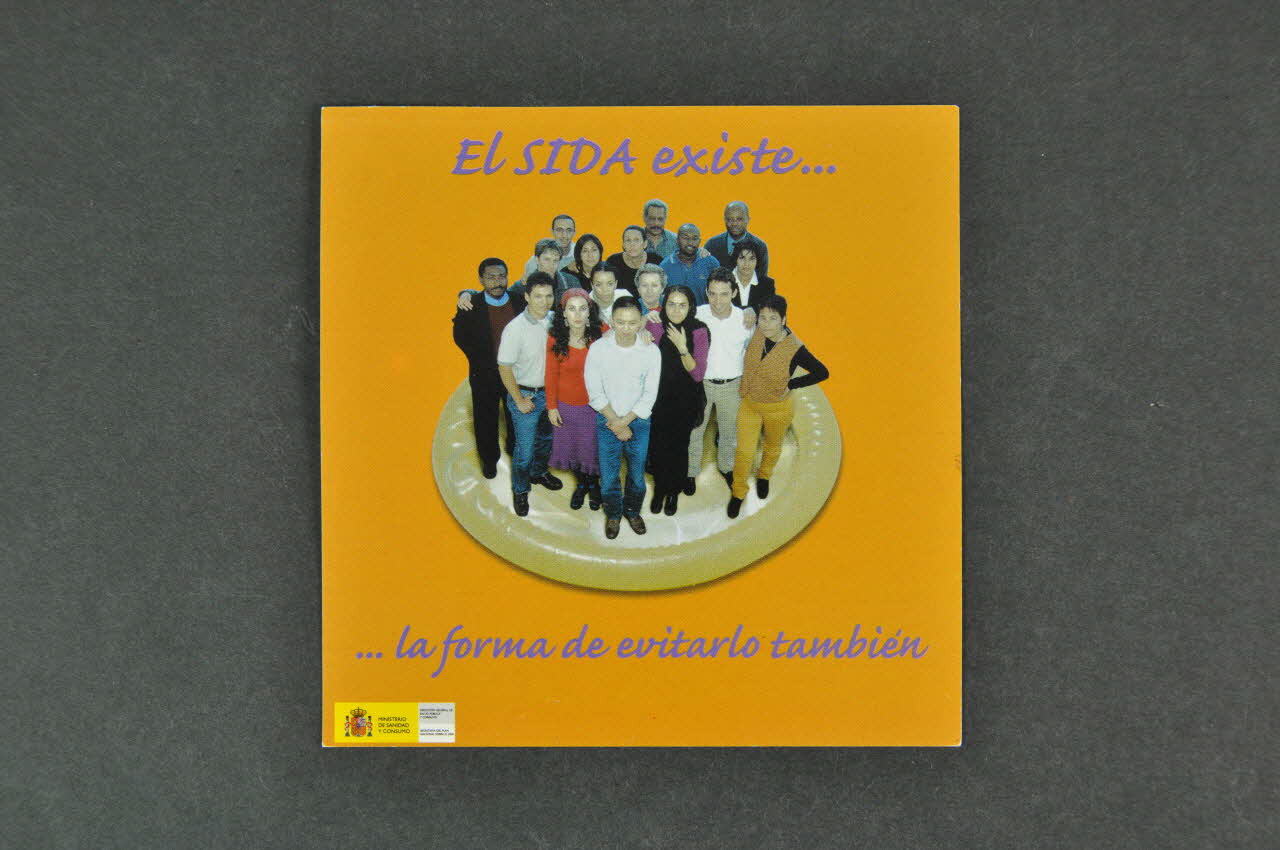 Espagne. Ministerio de sanidad y consumo autocollant "Le sida existe ...  Les moyens de l'éviter aussi" (castillan) Espagne 2003 2003.102.53 Photo Mucem
